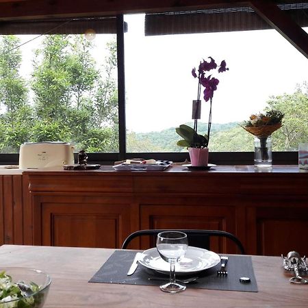 B&B En Plein Coeur De La Foret Artiguelouve Екстер'єр фото