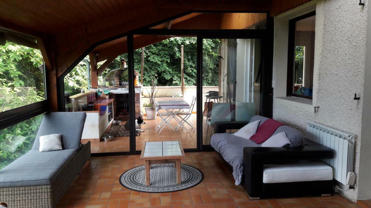 B&B En Plein Coeur De La Foret Artiguelouve Екстер'єр фото