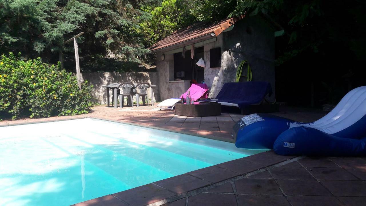 B&B En Plein Coeur De La Foret Artiguelouve Екстер'єр фото